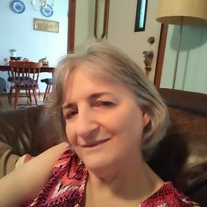 Meet your Posher, Linda